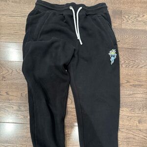 GOAT USA sweatpants
Youth xl